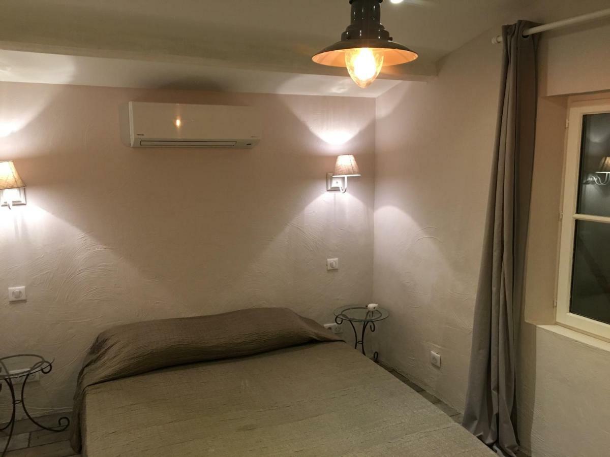 Bed and Breakfast Le Champmazet La Roquette-sur-Siagne Zewnętrze zdjęcie